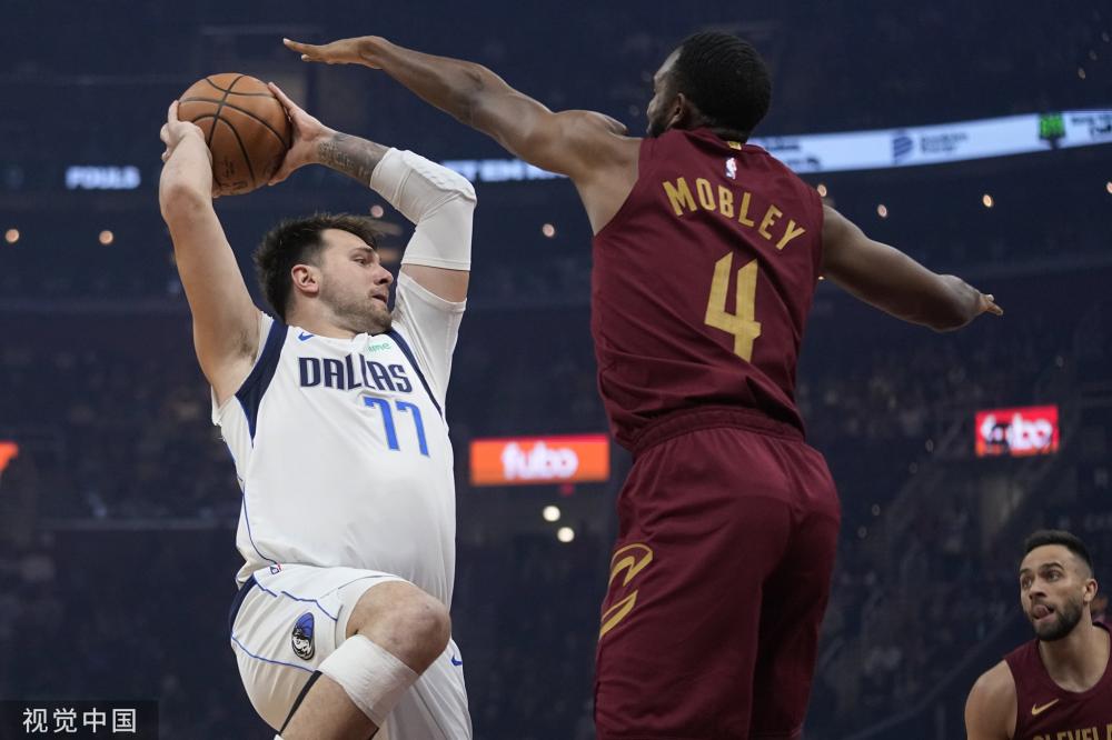 在现代足球 在现代足球