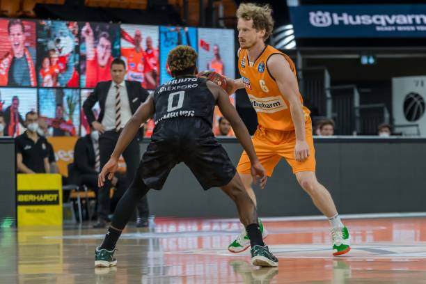 现打破混合 现打破混合