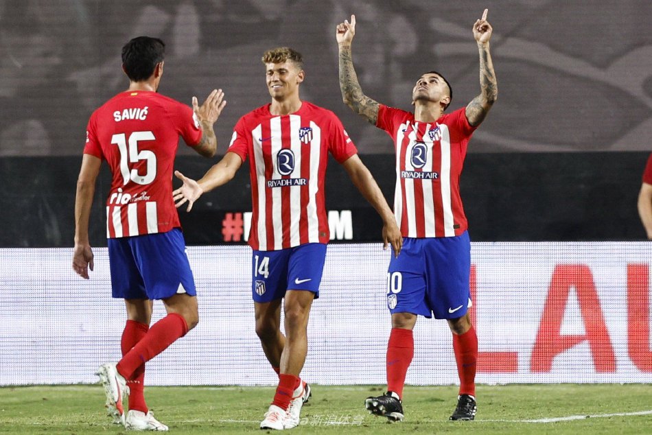 格的身体管 格的身体管